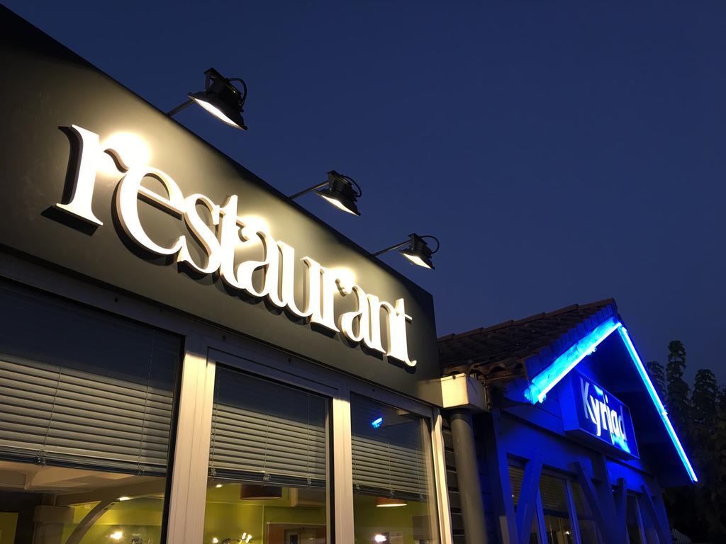 Hotel Kyriad Montauban Exterior photo