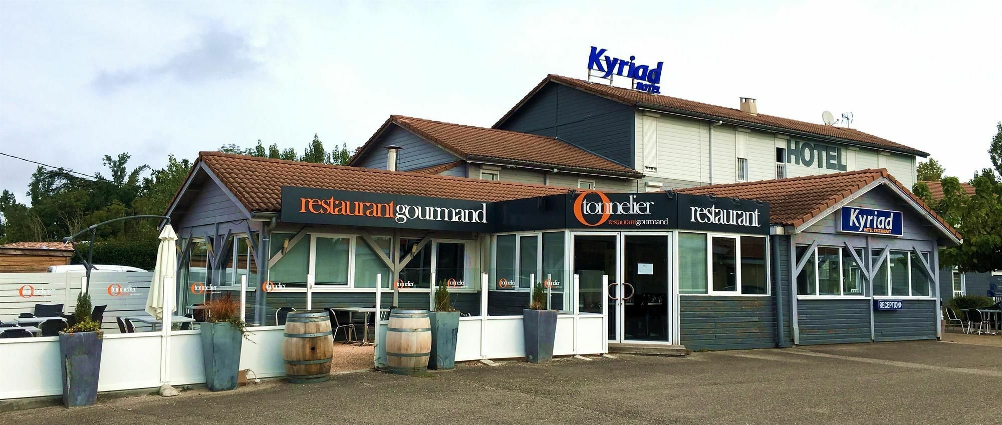 Hotel Kyriad Montauban Exterior photo